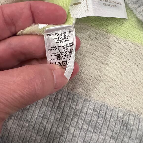 NWT LOFT Green, Grey & Ivory Striped Relaxed V-Neck Sweater - SIZE LARGE - Picture 5 of 6